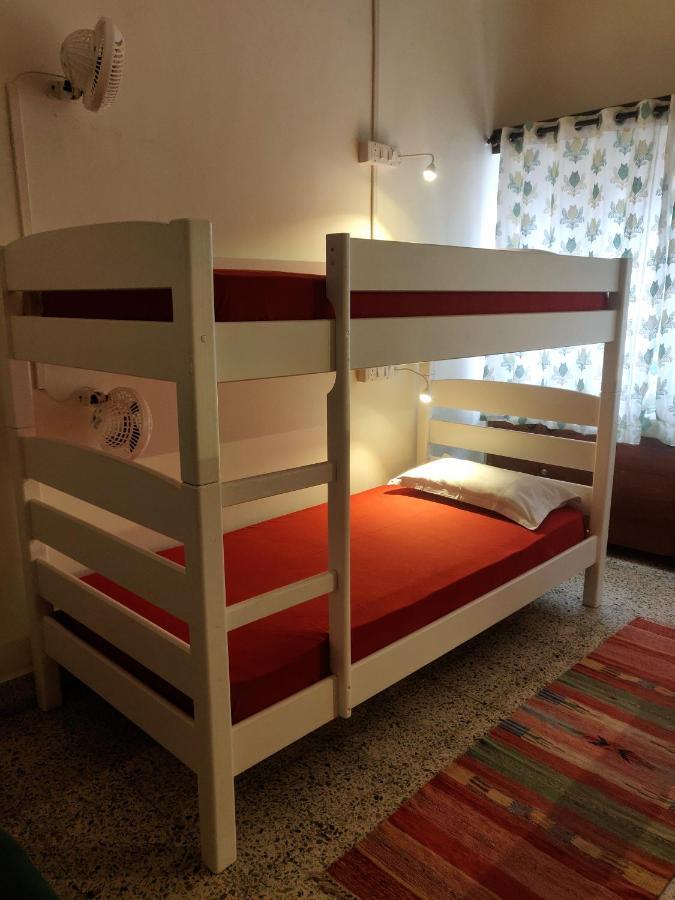 Raahgir Apartment Нашик Екстериор снимка